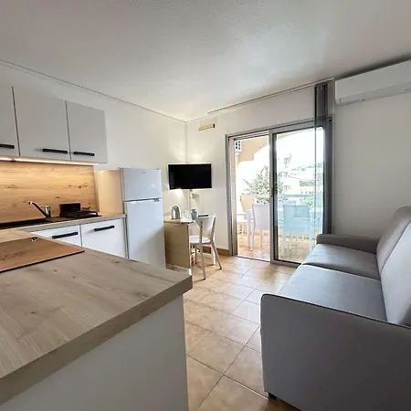 Lumineux, Terrasse Vue - 4 Pers. - Fr-1-226-567 *