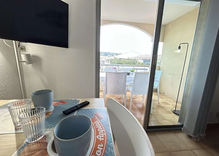 Lumineux, Terrasse Vue - 4 Pers. - Fr-1-226-567 Sainte-Maxime